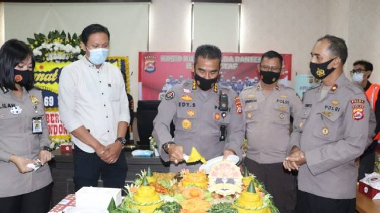 Humas Polda Banten Gelar Syukuran HUT Ke-69 Humas Polri