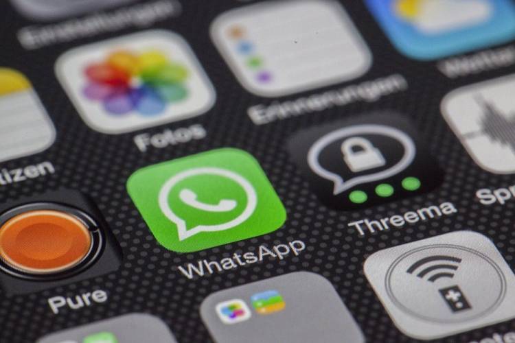 Kominfo: Unggah Stiker Porno di WhatsApp Bisa Didenda Rp 6 Miliar
